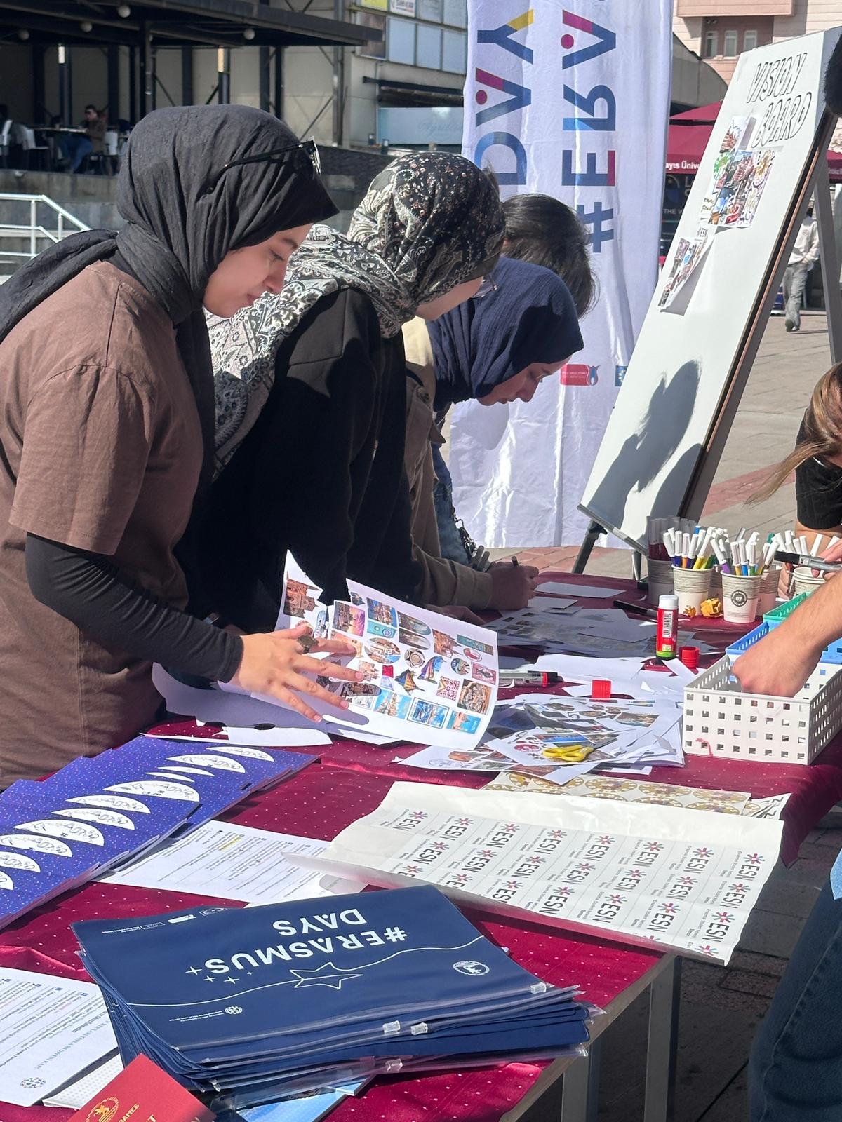 OMÜ Erasmusdays: Campus Games, Sanat ve Proje Tanıtımlarıyla Dolu Dolu Bir Hafta