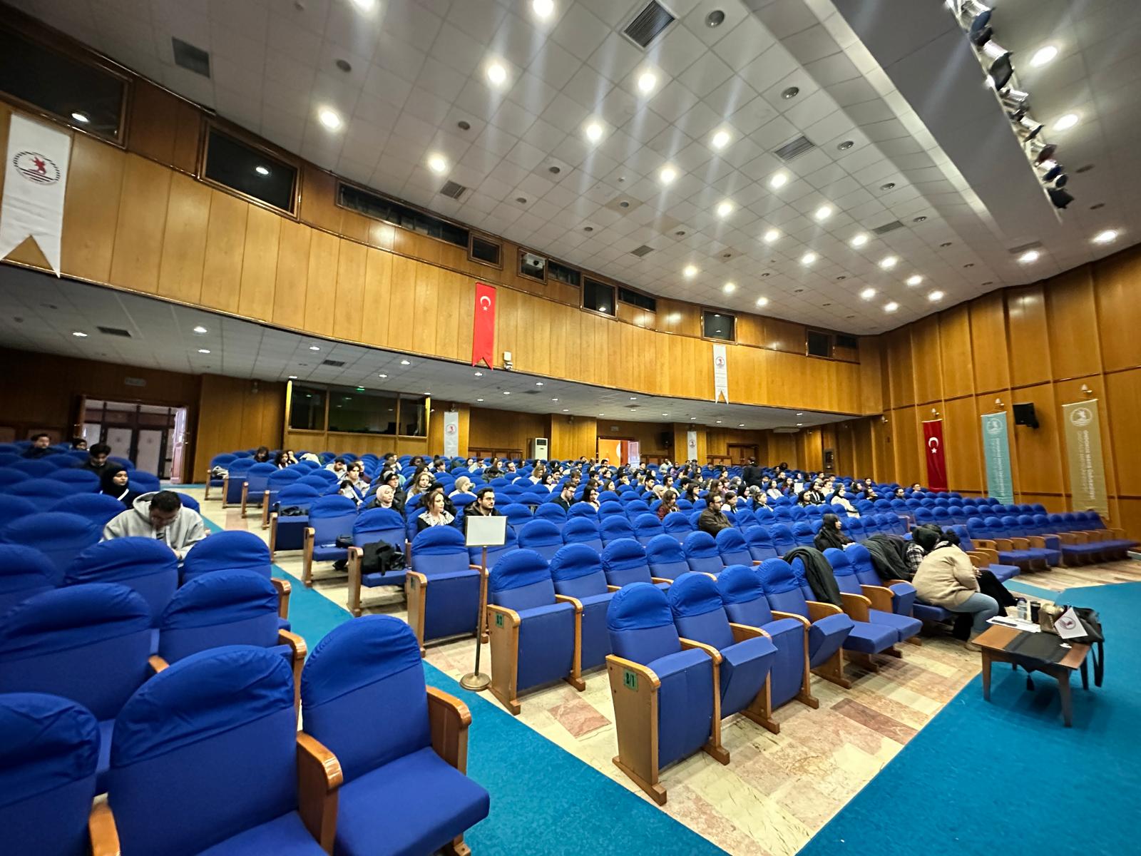 ERASMUS Programı ile Yurtdışına Gidecek Öğrencilerimize Oryantasyon Düzenlendi